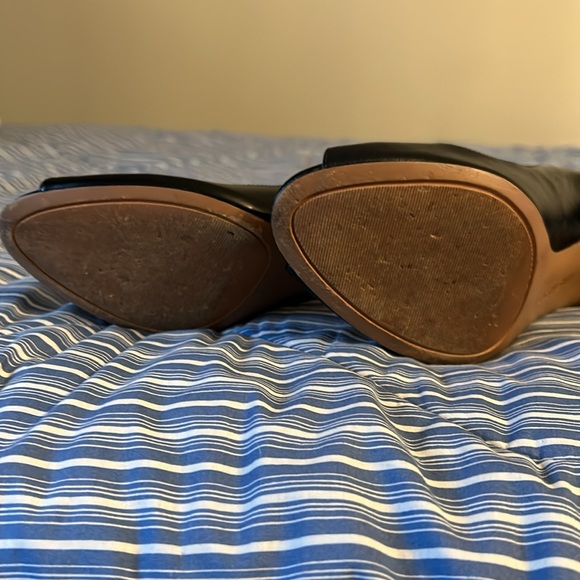 EUC Nine West peeps toe heels - Picture 7 of 7